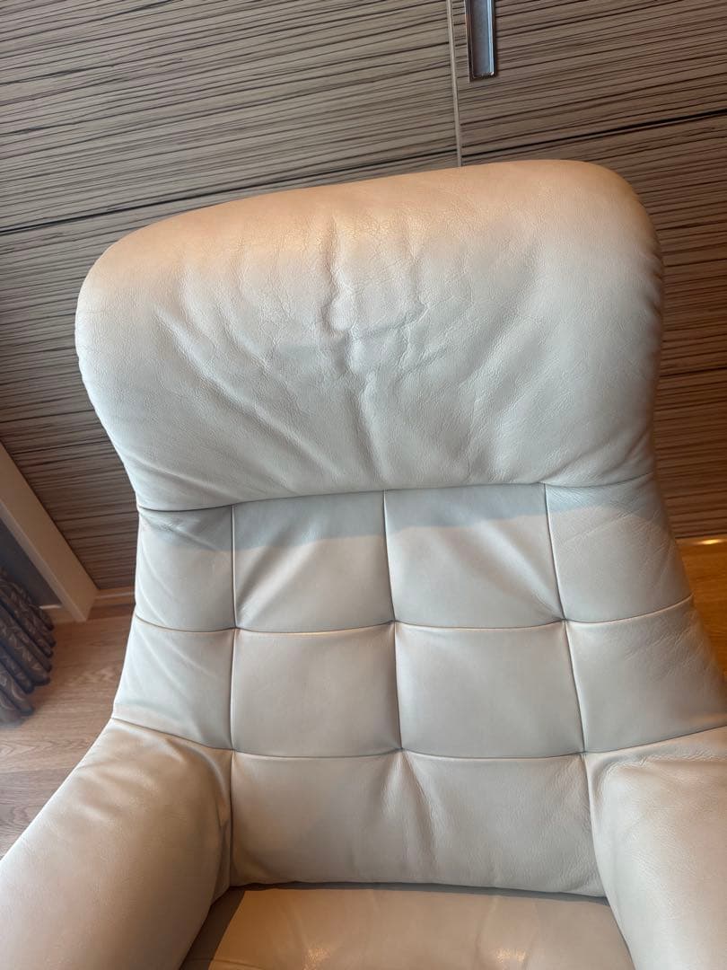 カリモク ザ・ファースト karimoku RU72