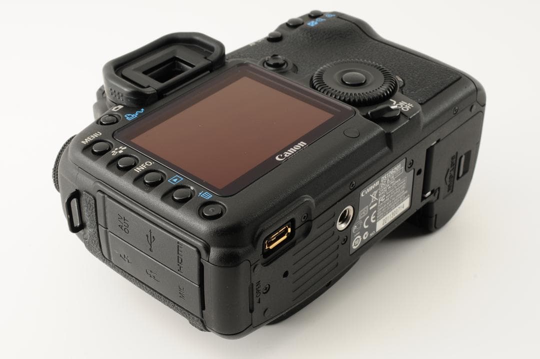 【ほぼ新品】キャノン Canon EOS 5D Mark II 1700回