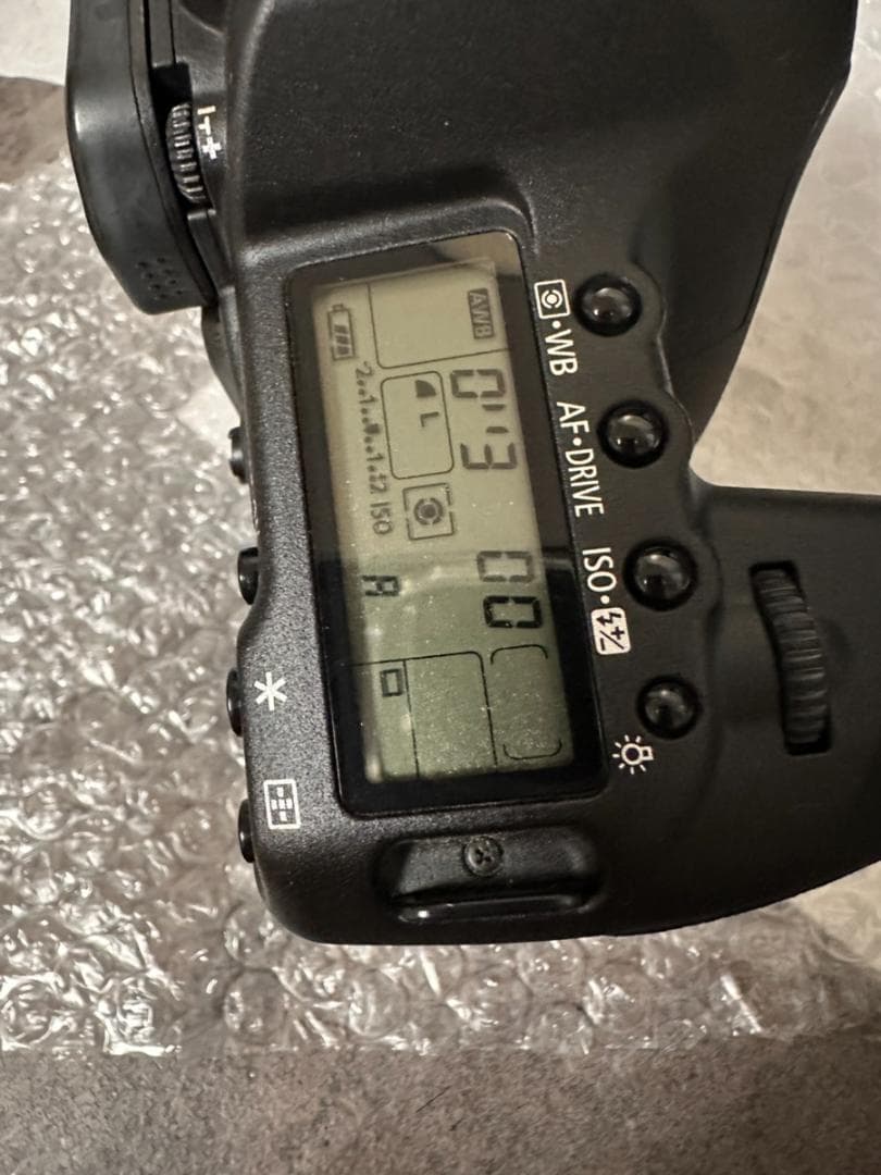 【ほぼ新品】キャノン Canon EOS 5D Mark II 1700回