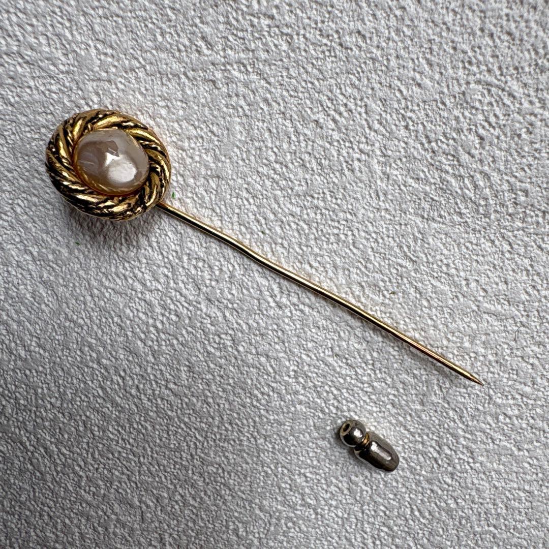 ✨CHANEL brooch✨シャネルブローチ❤️シャネルピンブローチ　GOLD