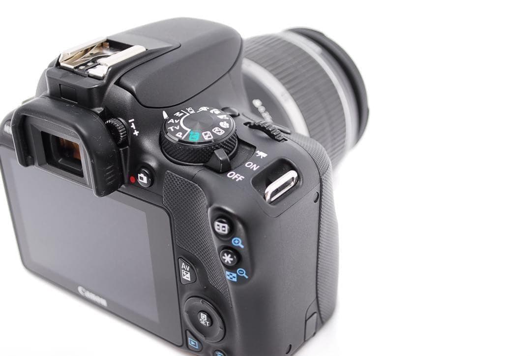 女性人気✨軽量✨手のひらサイズ✨Canon EOS Kiss X7✨Wレンズ