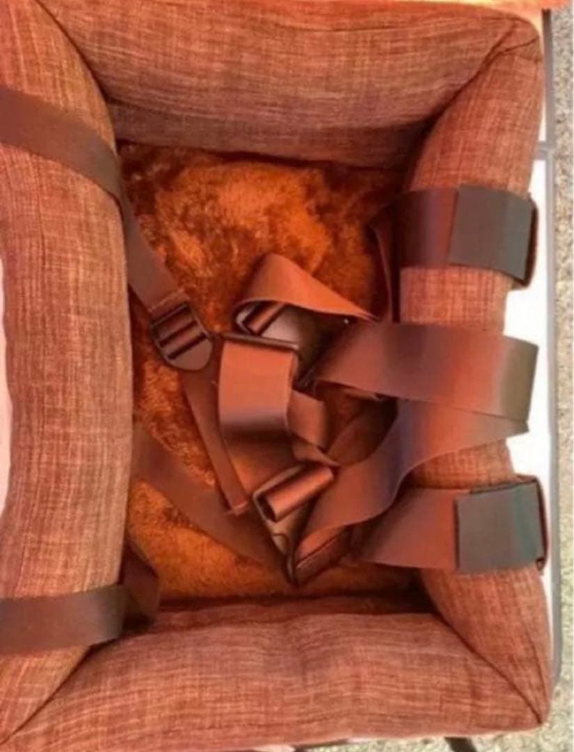 ペピィ　PEPPY ソファボックス（車窓乗り出し防止ドライブボックス）　ブラウン