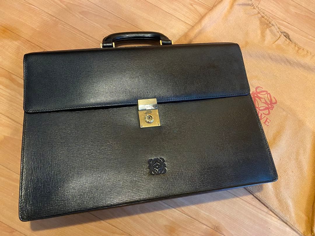 LOEWE レザー ビジネスバッグ ブラック