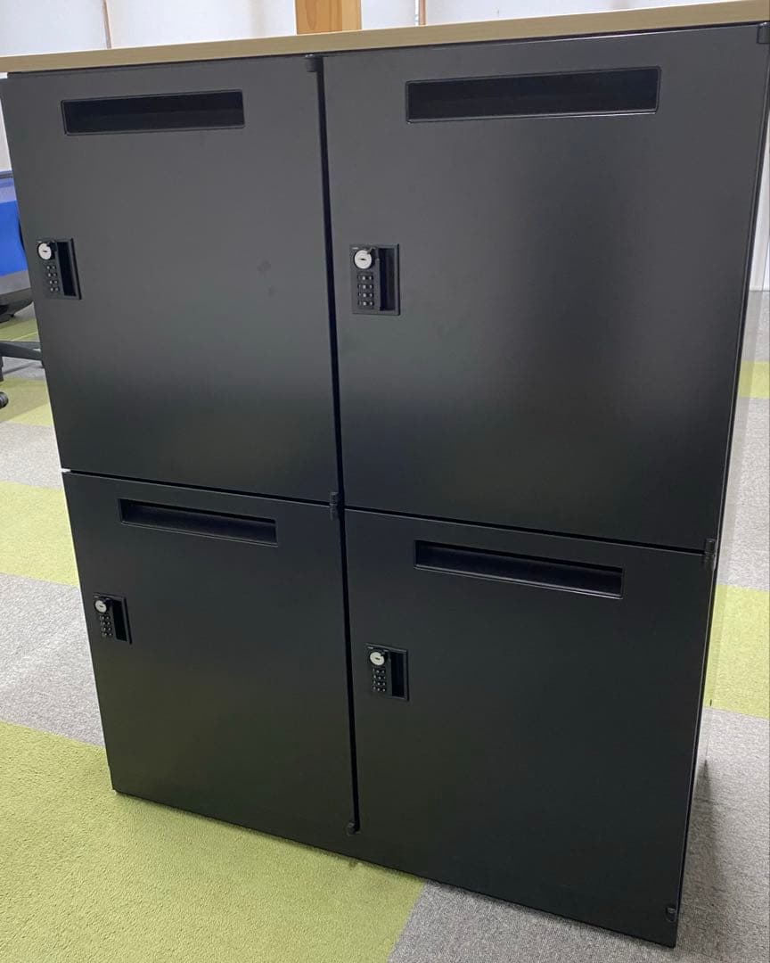 本日販売終了 内田洋行 パーソナルロッカー ブラック　天板付 メールボックス