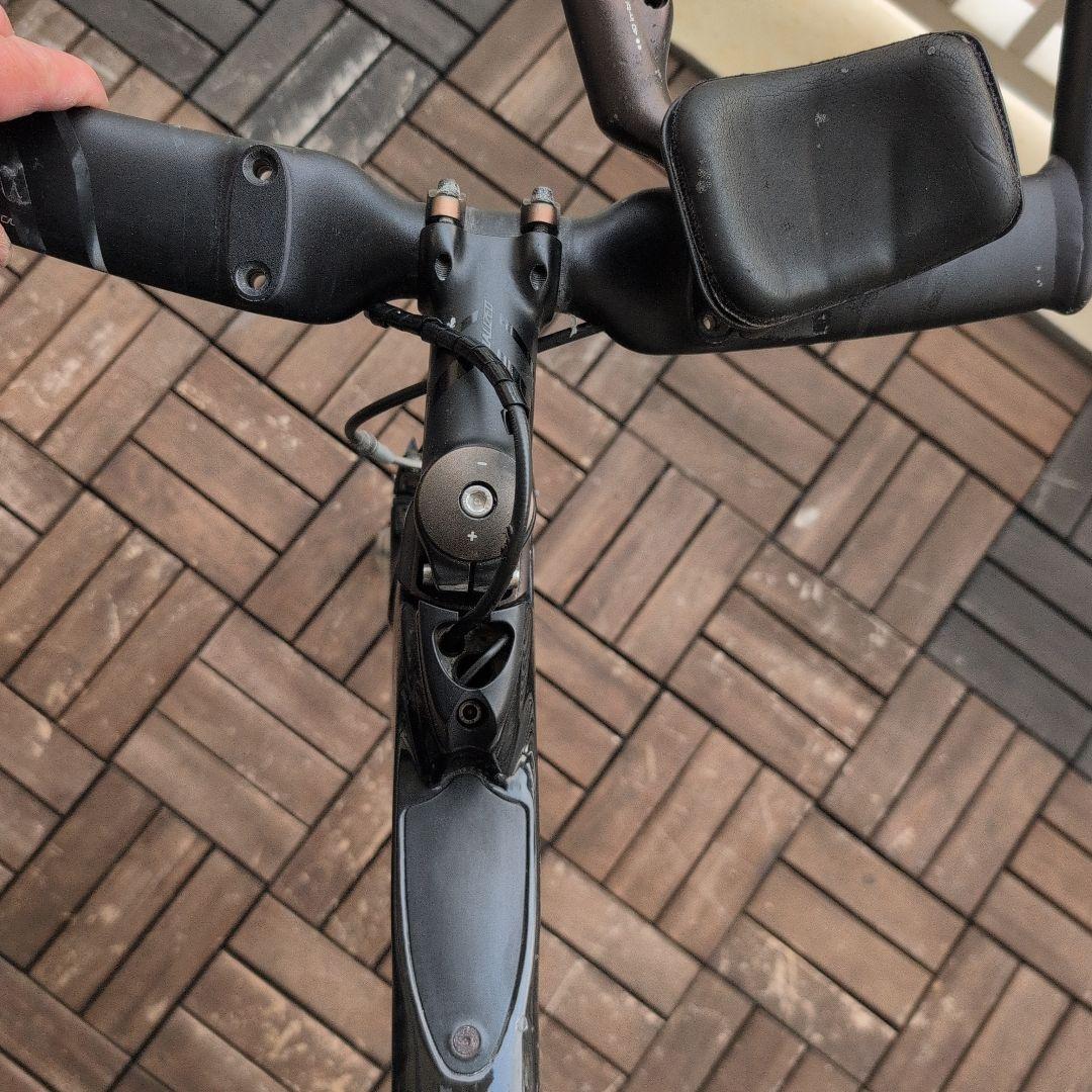 最終値下げ！SPECIALIZED SHIV カーボンフレーム ＆ 画像の付属品