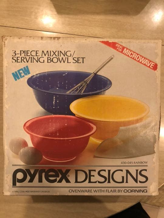 再値下げ　箱付き　オールドパイレックス 3色ボウルセット