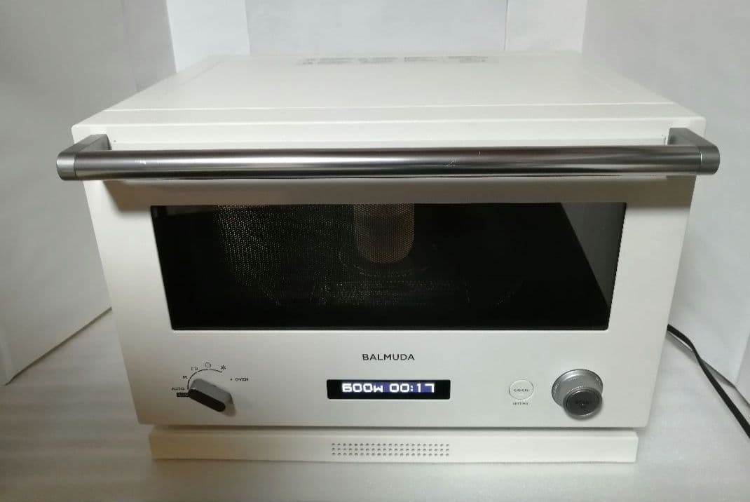 21年製 バルミューダデザイン　オーブンレンジ　ホワイト　010