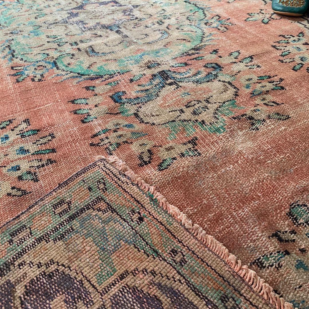 超大判　コーラルピンク244×132 インディゴブルー　トルコヴィンテージラグ