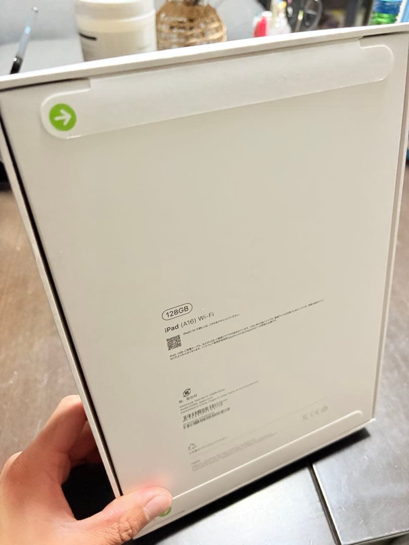 iPad A16 Wi-Fiモデル　シルバー　未開封新品