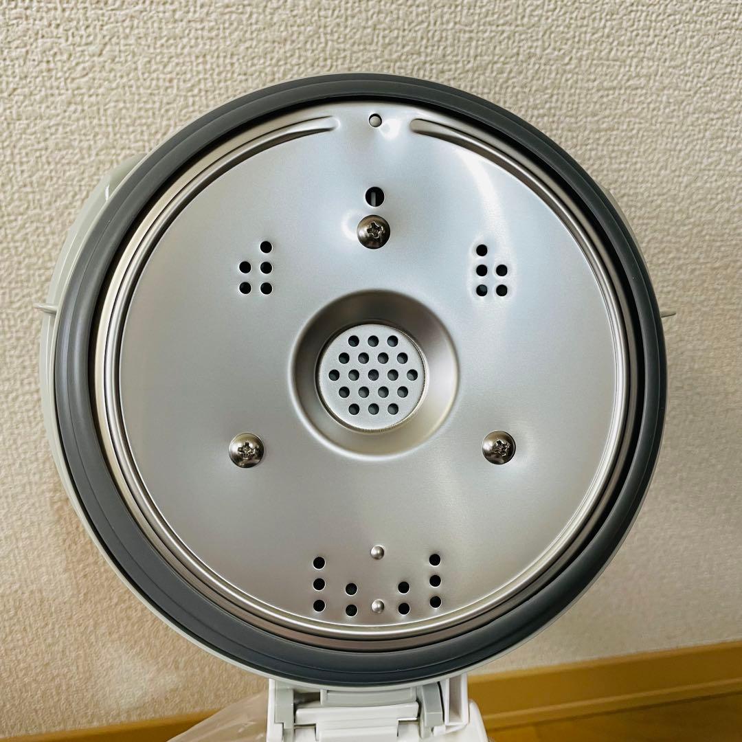 未使用✨　スチーム式加湿器 EE-RS50 3.0L 象印 ホワイト　2023年