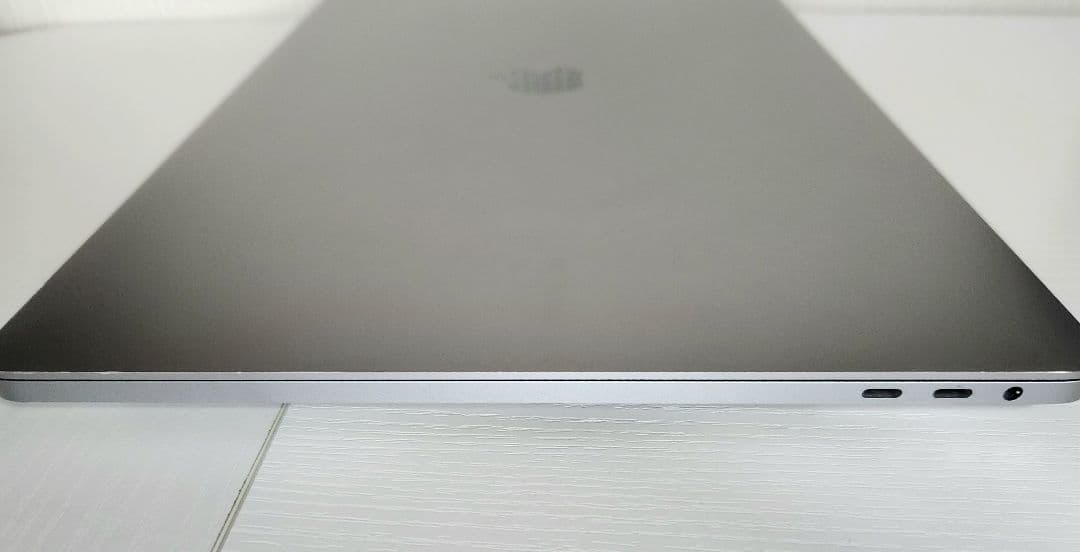 MacBook Pro16 2019年 32GB 1TB A2141