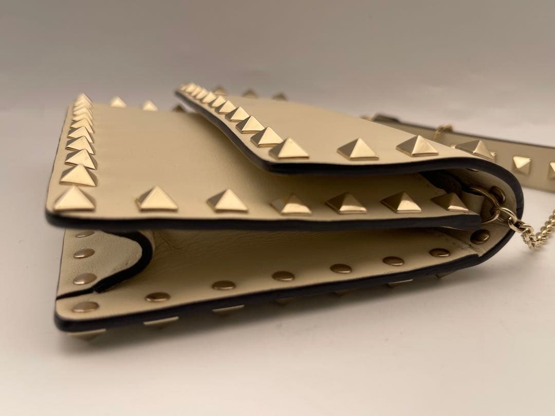 VALENTINO ヴァレンティノ ロックスタッズ チェーンショルダーバッグ