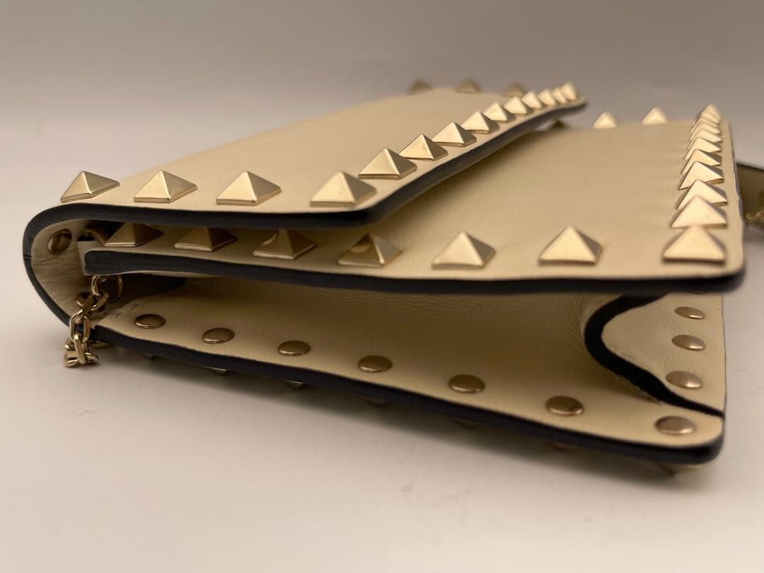 VALENTINO ヴァレンティノ ロックスタッズ チェーンショルダーバッグ