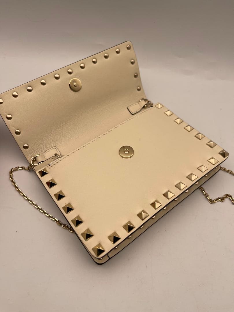 VALENTINO ヴァレンティノ ロックスタッズ チェーンショルダーバッグ