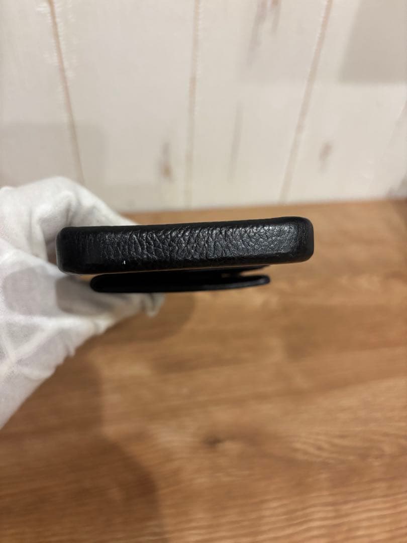 【美品】BALENCIAGA バレンシアガ iPhone13proケース