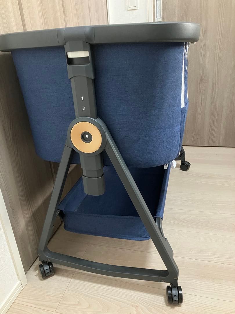 HZDMJベビーベッド キャスター付き ネイビー