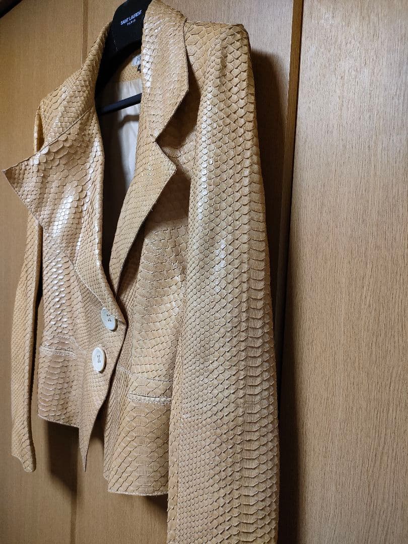 希少ジトロアJitroisパイソンレザージャケット