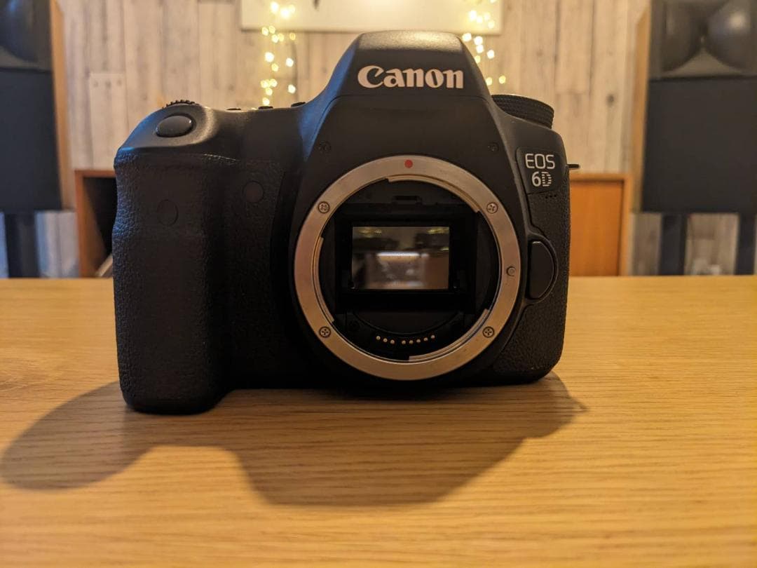 デジタルカメラ Canon EOS 6D + EF 17-40mm f/4L IS USM