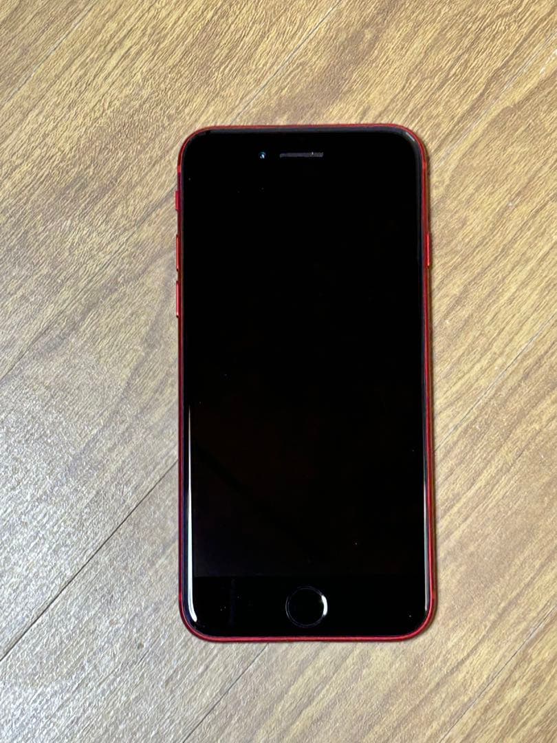Apple iPhone8レッド