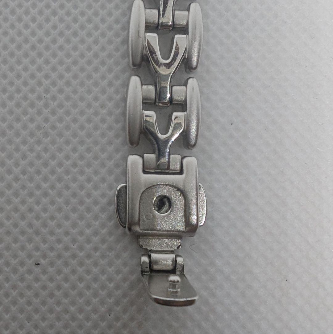 【稼働品/電池交換済み】イヴサンローラン5421-H08151 クォーツ腕時計