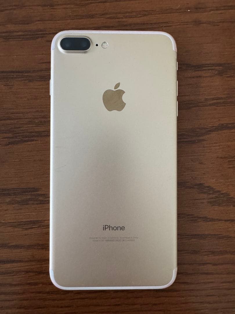 Apple iPhone 7 Plus ゴールド　128GB