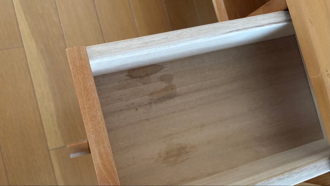 ベルメゾン　天然木アルダー材を使ったテレビラック