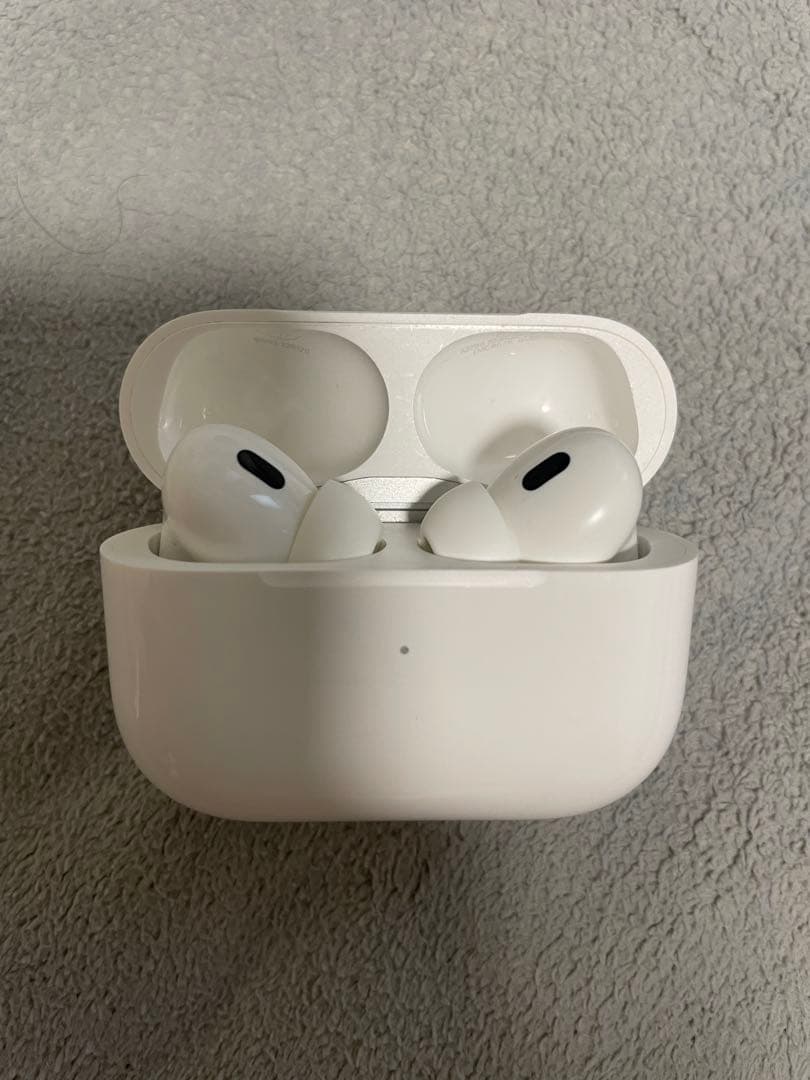 AirPods Pro 第2世代 Lightning MQD83J/A
