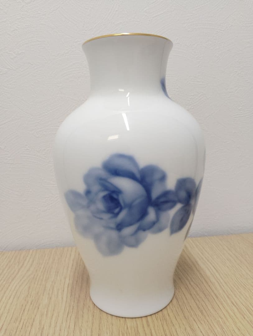 大倉陶園 ブルーローズ 花器