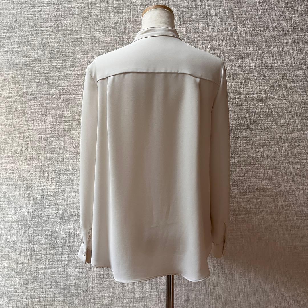 Theory Luxe ボウタイ取り外し可能ブラウス 2way アイボリー