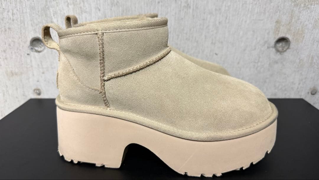 靴 UGG CLASSIC ULTRA MINI NEW HEIGHTS UK5