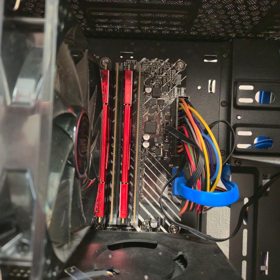 GALLERIA ゲミングパソコン i5-12400/RTX 3060/32GB