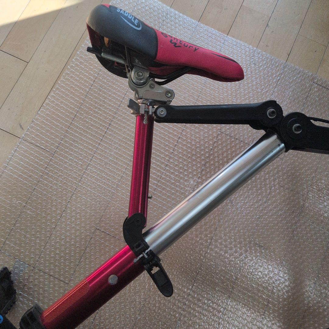 折りたたみ自転車 黒赤 コンパクト収納　 軽量 高さ4段階