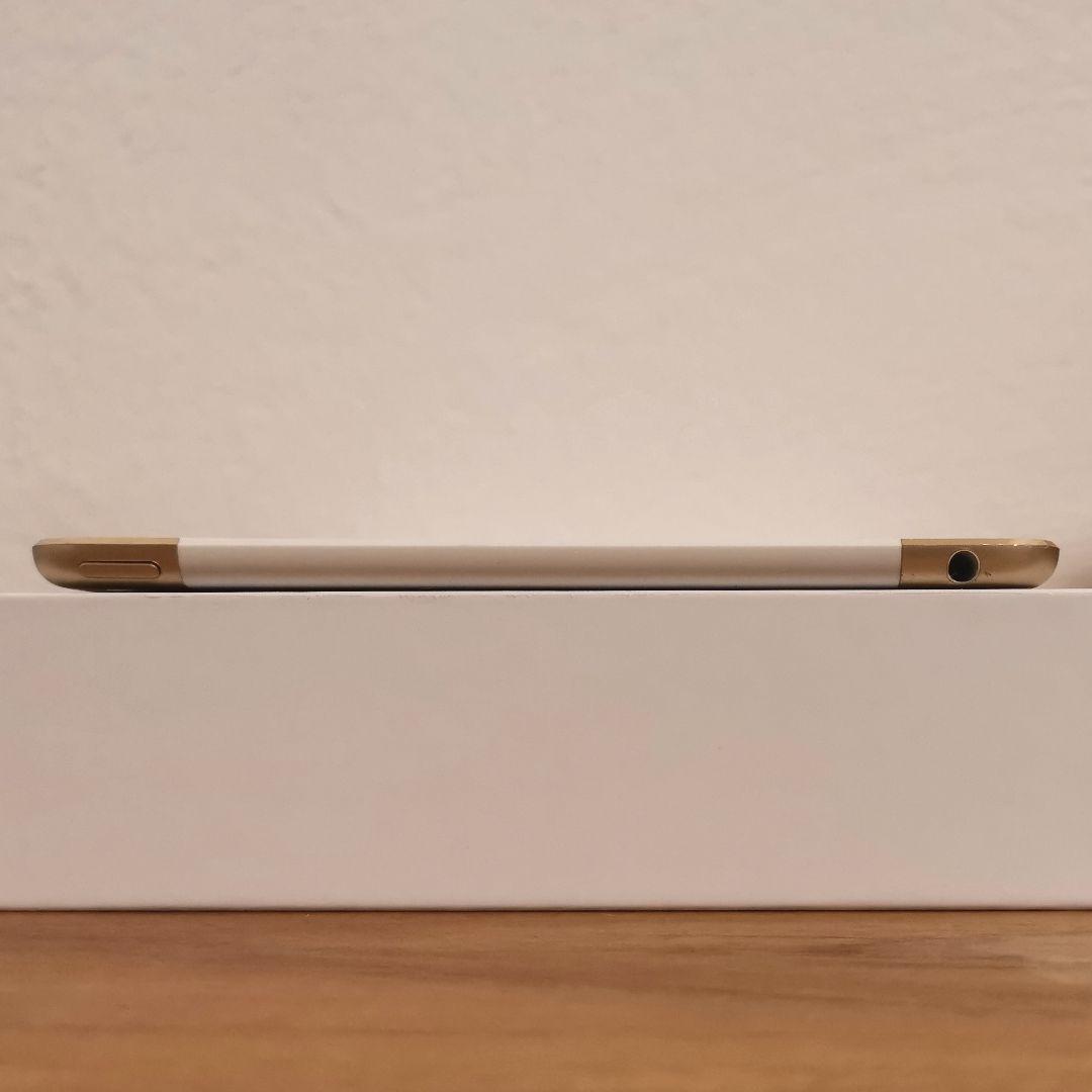 『準美品・最大容量98%』iPad mini 第4世代 16GB『SIMフリー』