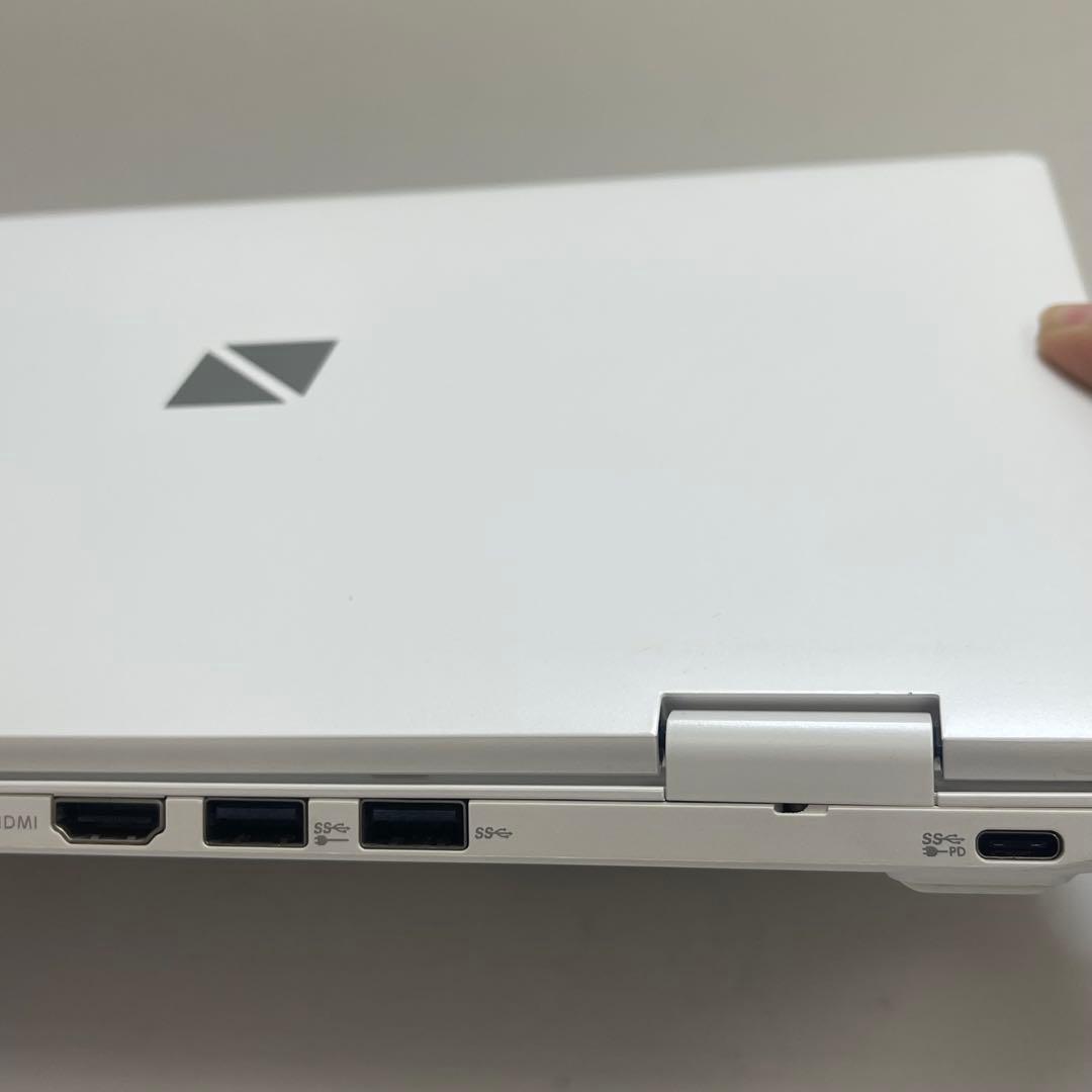 Windowsノート本体 #997 NEC VersaPro NM550/R i5-10210Y 8GB