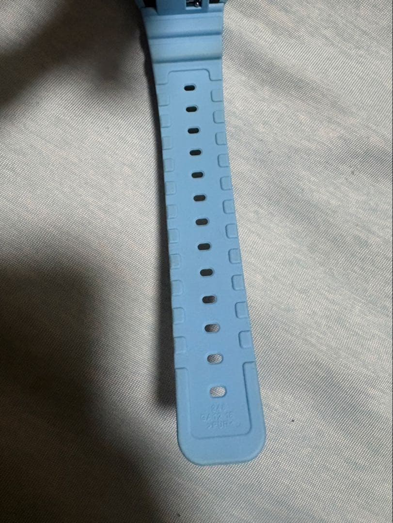 G-SHOCK GA-2100MNG-2AJR 青 ※本製品の箱ではありません。