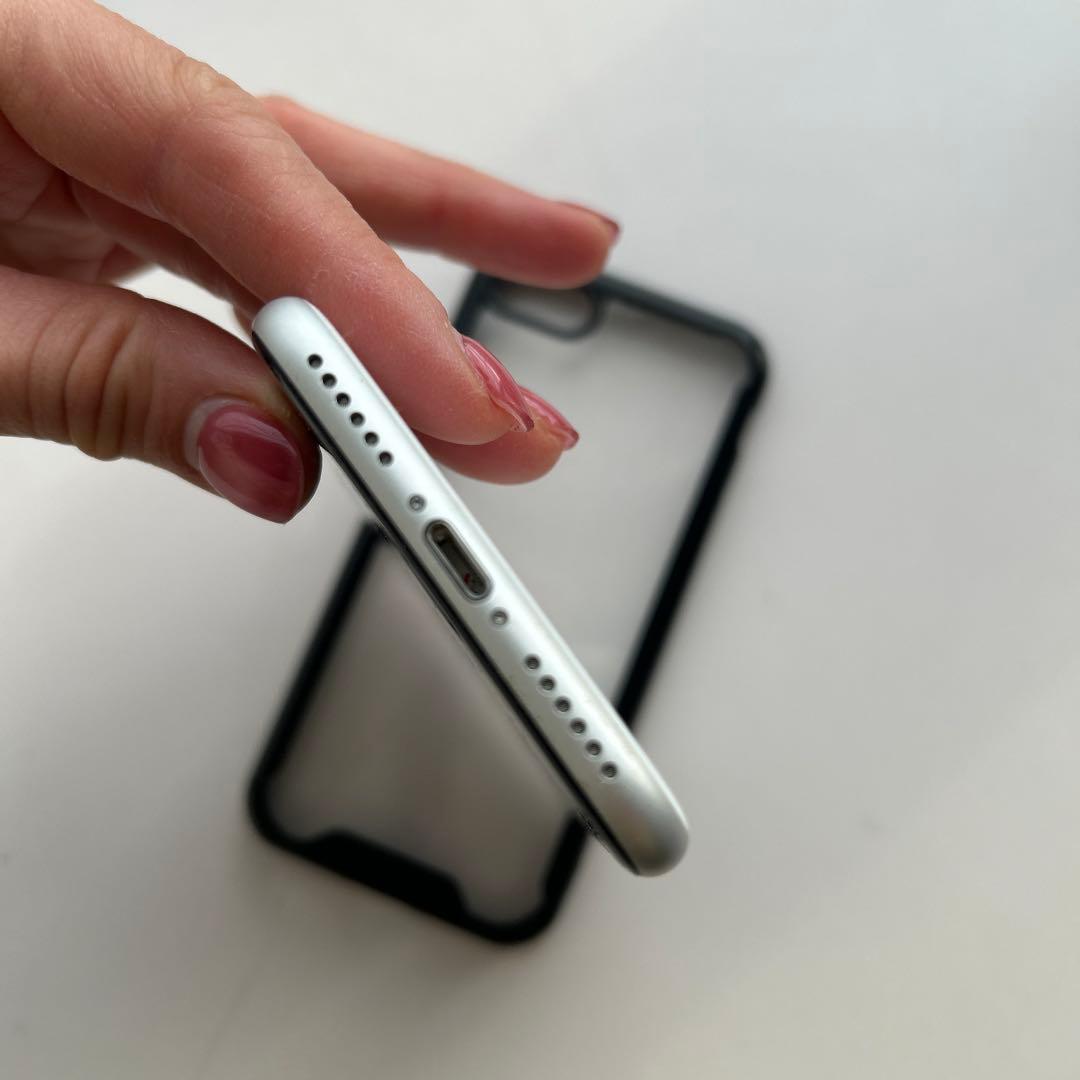 Apple iPhone SE2 ホワイト SIMフリー