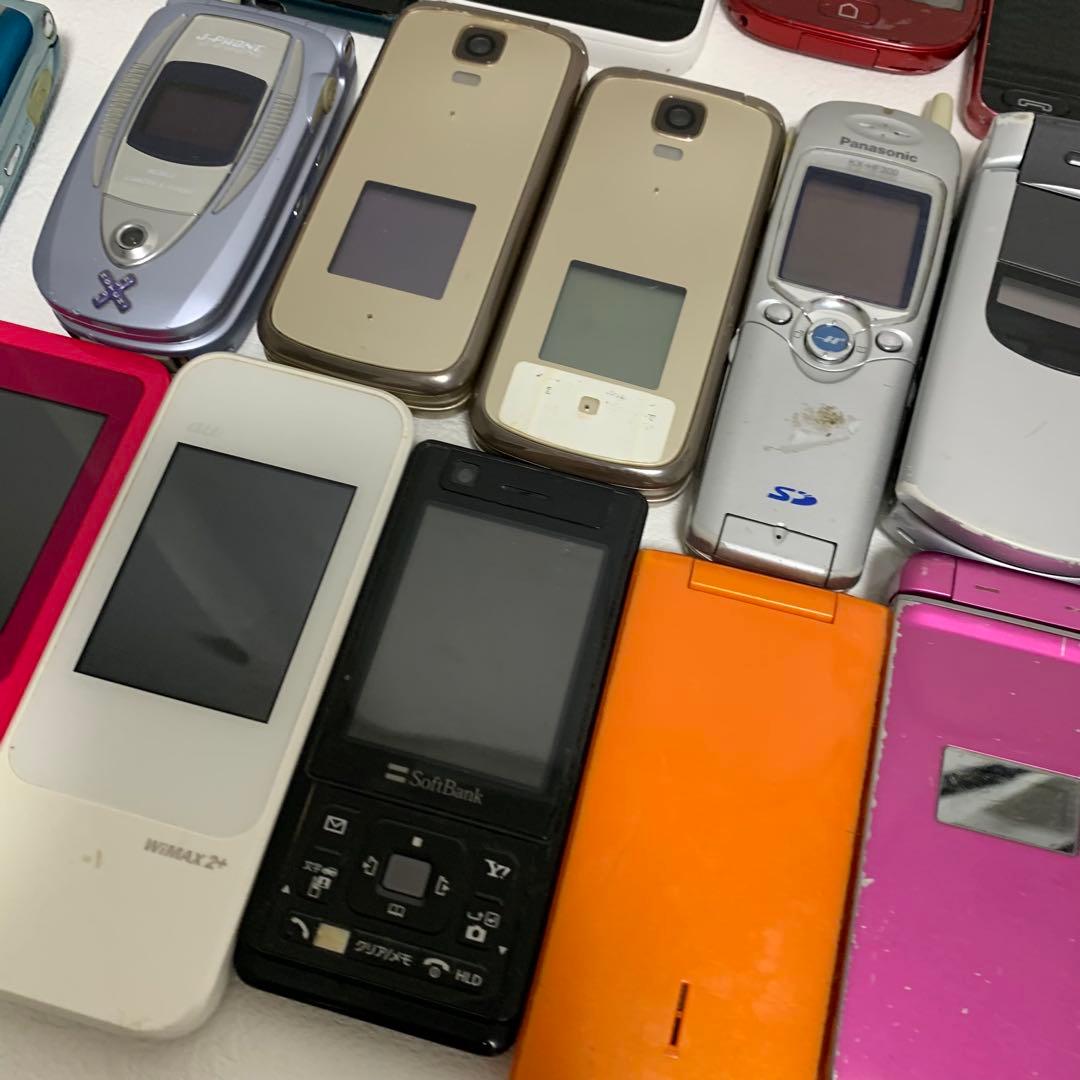 まとめ　携帯電話本体 18台　ジャンク 他