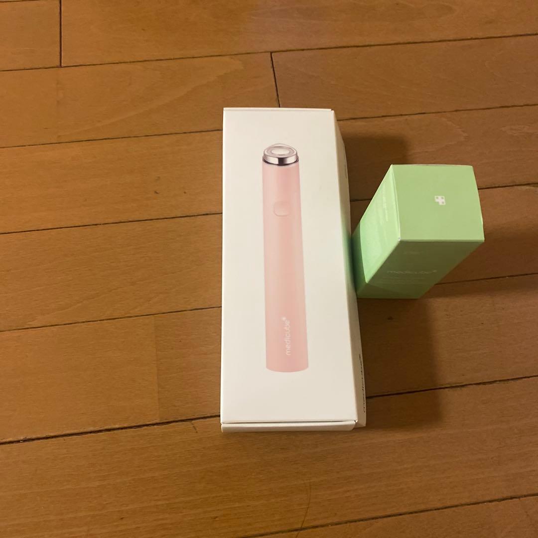 medicube 美顔器 EXOSOME GCA SERUM 30ml