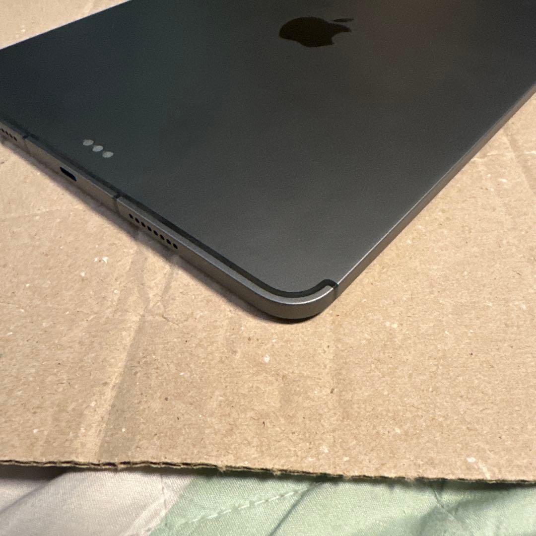 と*★様 iPad Pro 11インチ 第3世代 256GB バッテリー100%