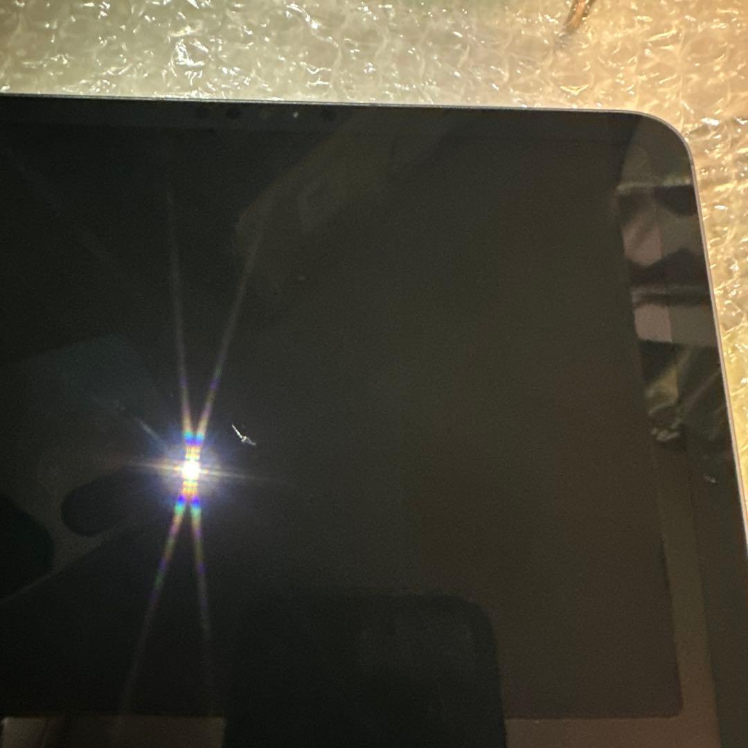 と*★様 iPad Pro 11インチ 第3世代 256GB バッテリー100%