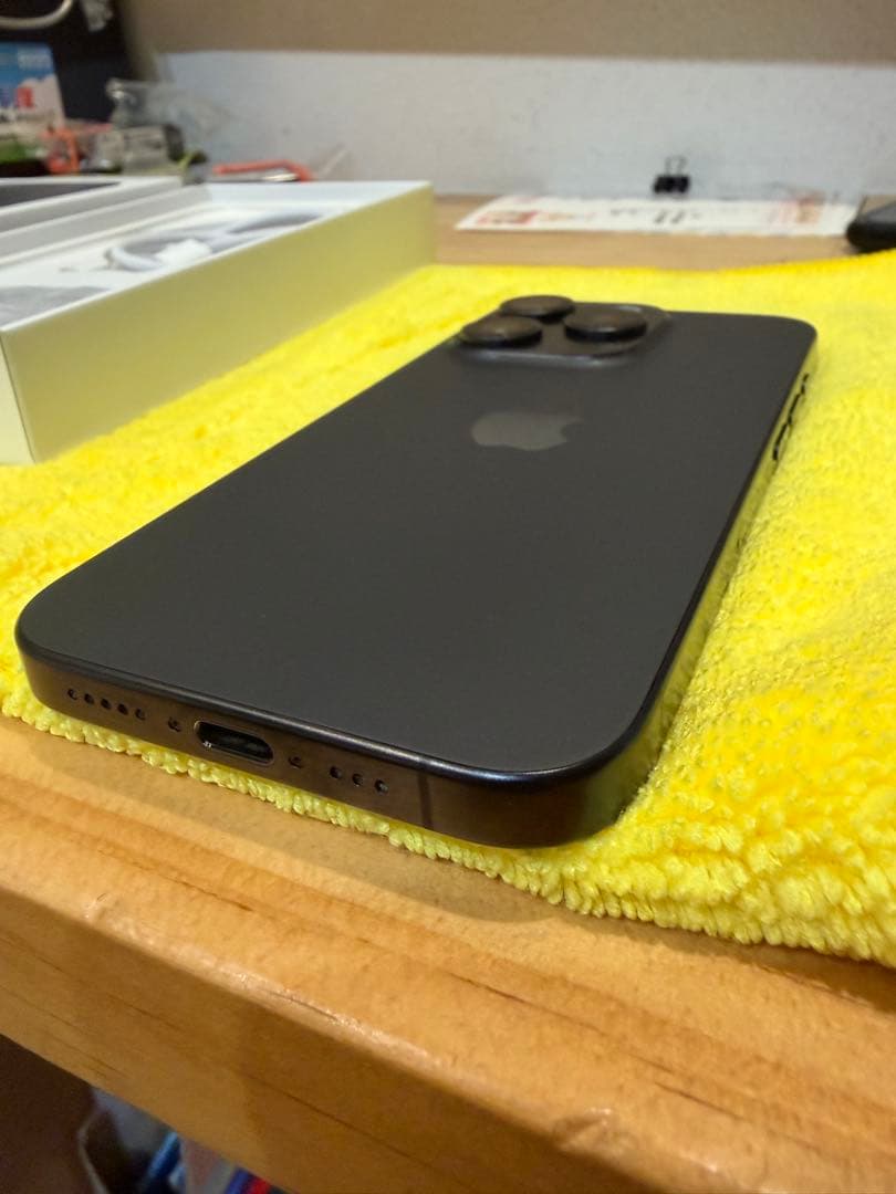 iPhone 15Pro ブラック128GB SIMフリー　即日発送致します