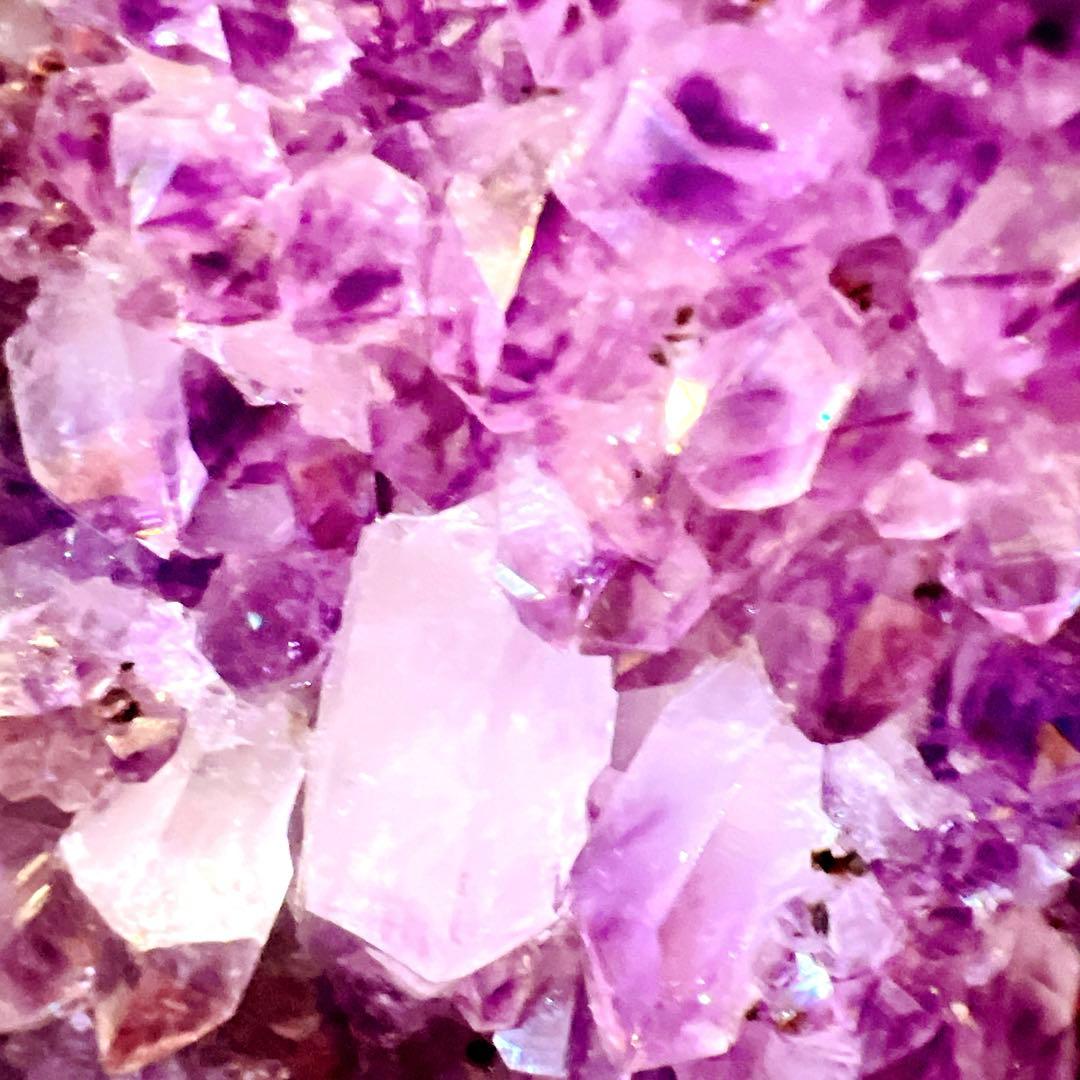 アメジストドーム　天然石　大型　高さ54cm 横幅23.5cm 奥行き22cm