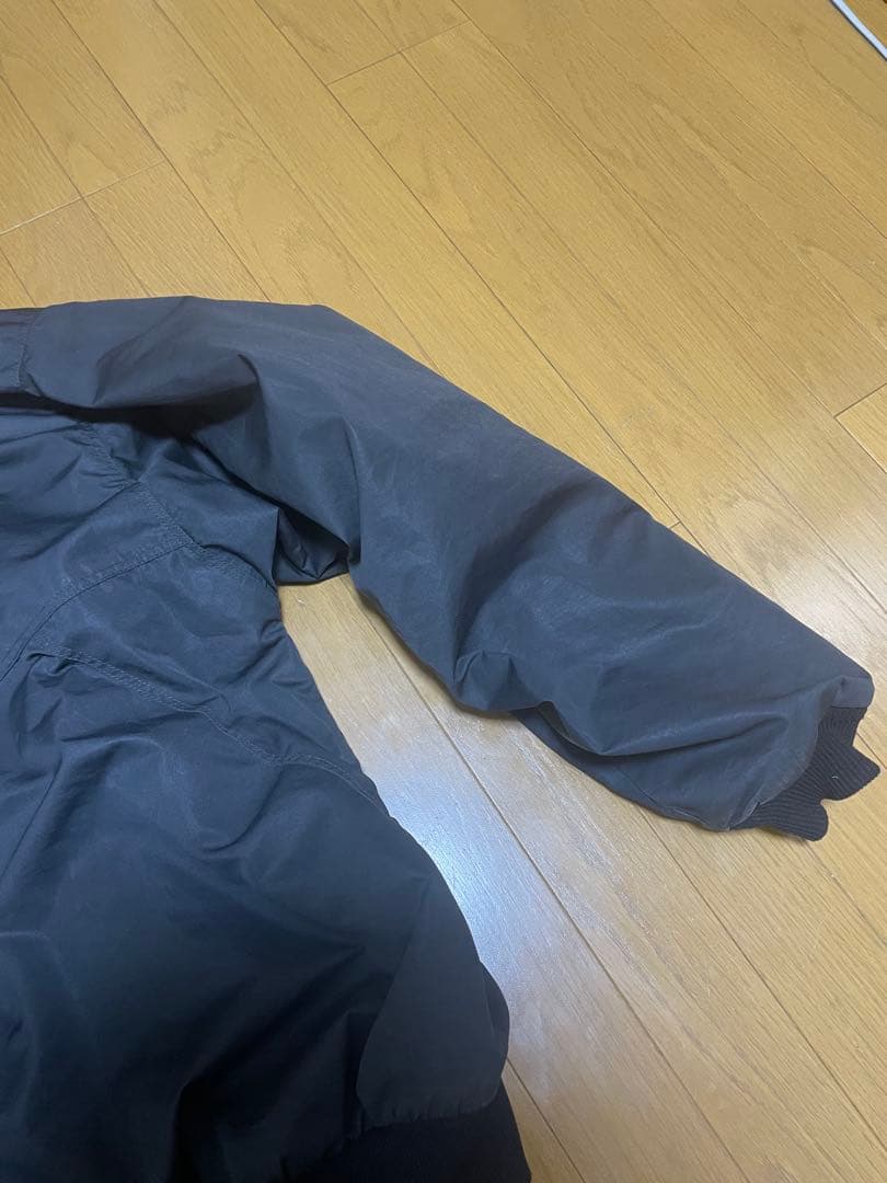 ナイロン ジップアップジャケット 黒　パダゴニア