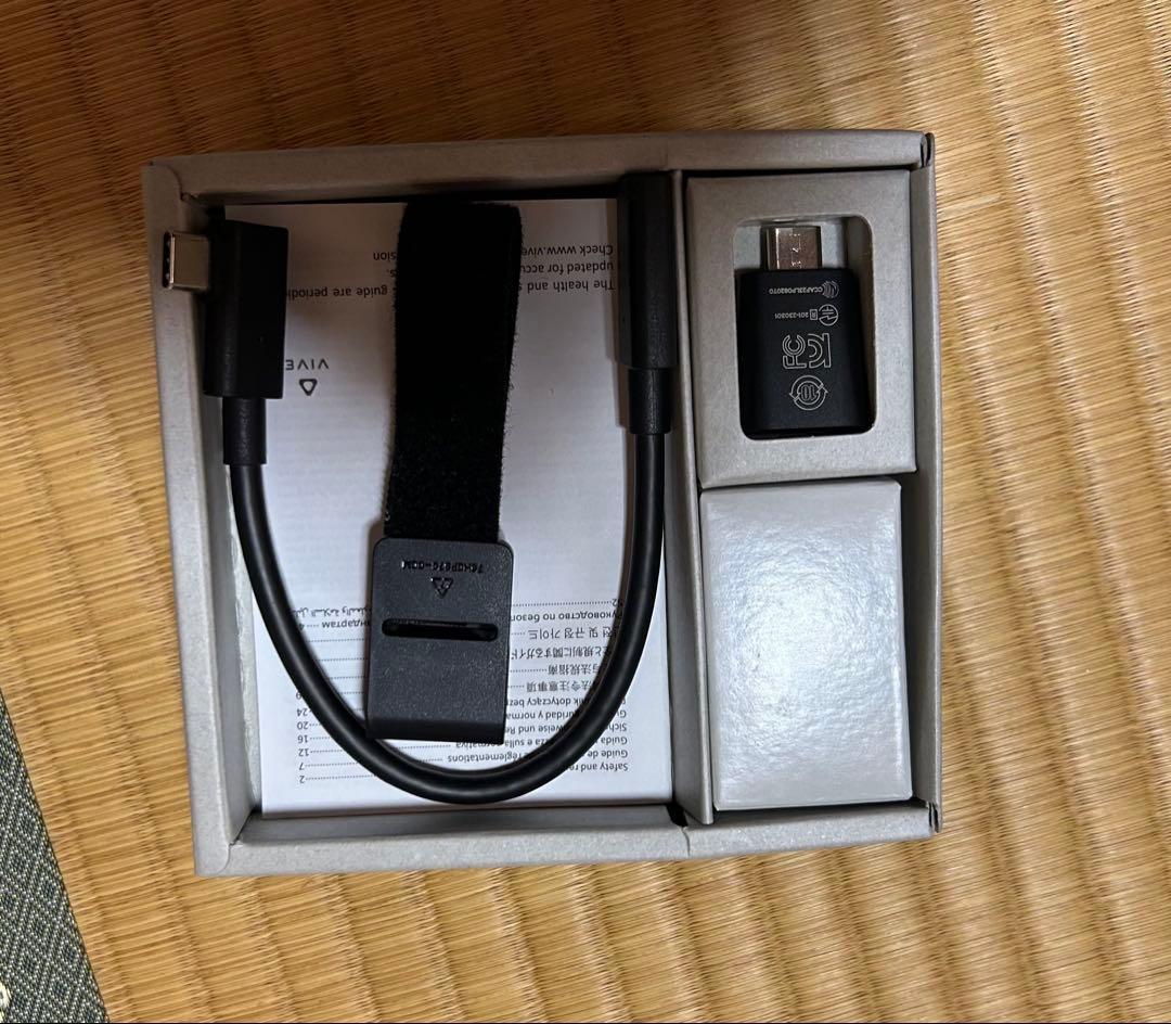 viveトラッカー (ultimate)3点＋ドングル＋ベルト付属