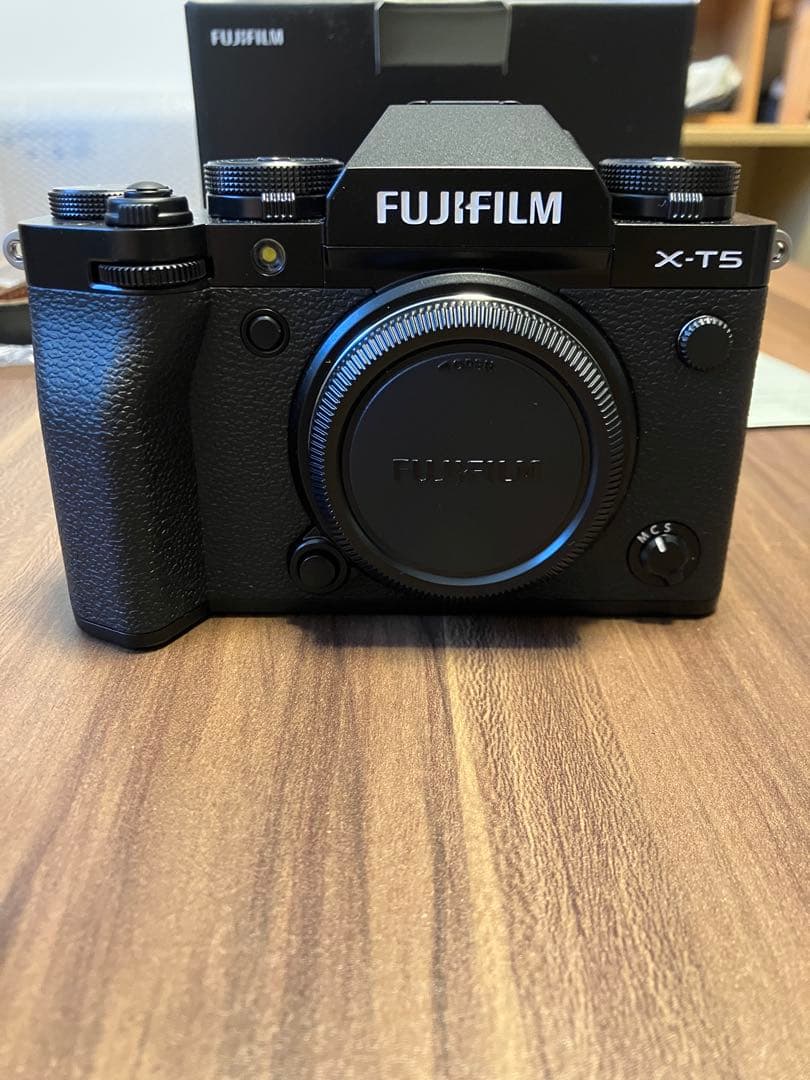 富士フイルム FUJIFILM X-T5 保証残1年以上 シャッター回数523枚
