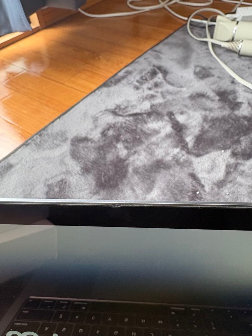 macbook air 2020　i7/16gb/1tb