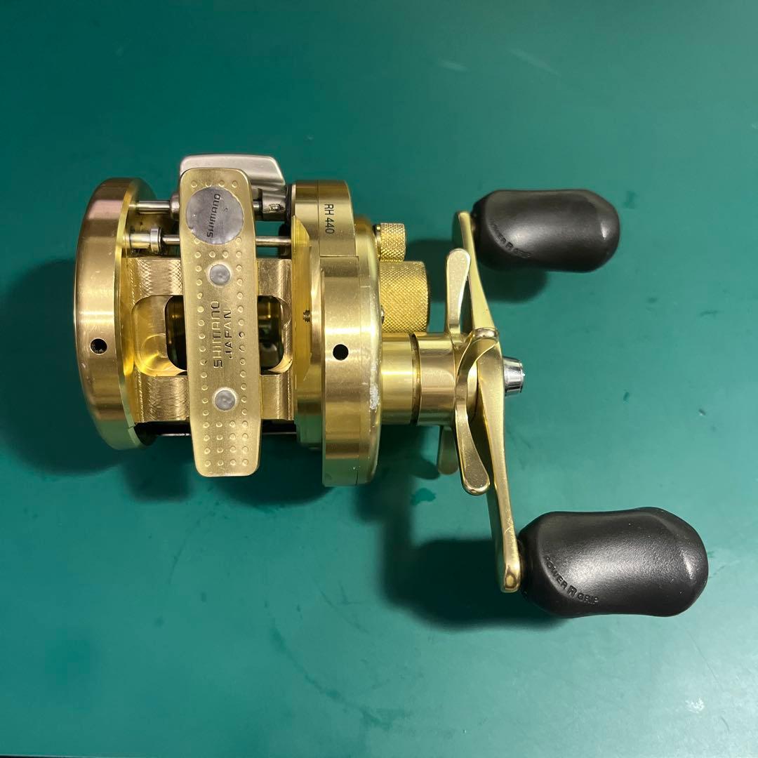 シマノ　00 カルカッタコンクエスト 200