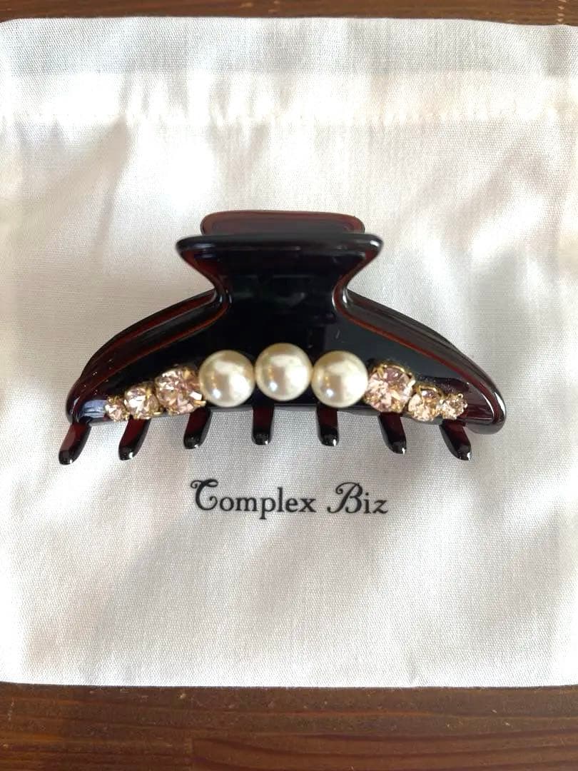 Complex Biz パール付きヘアクリップ