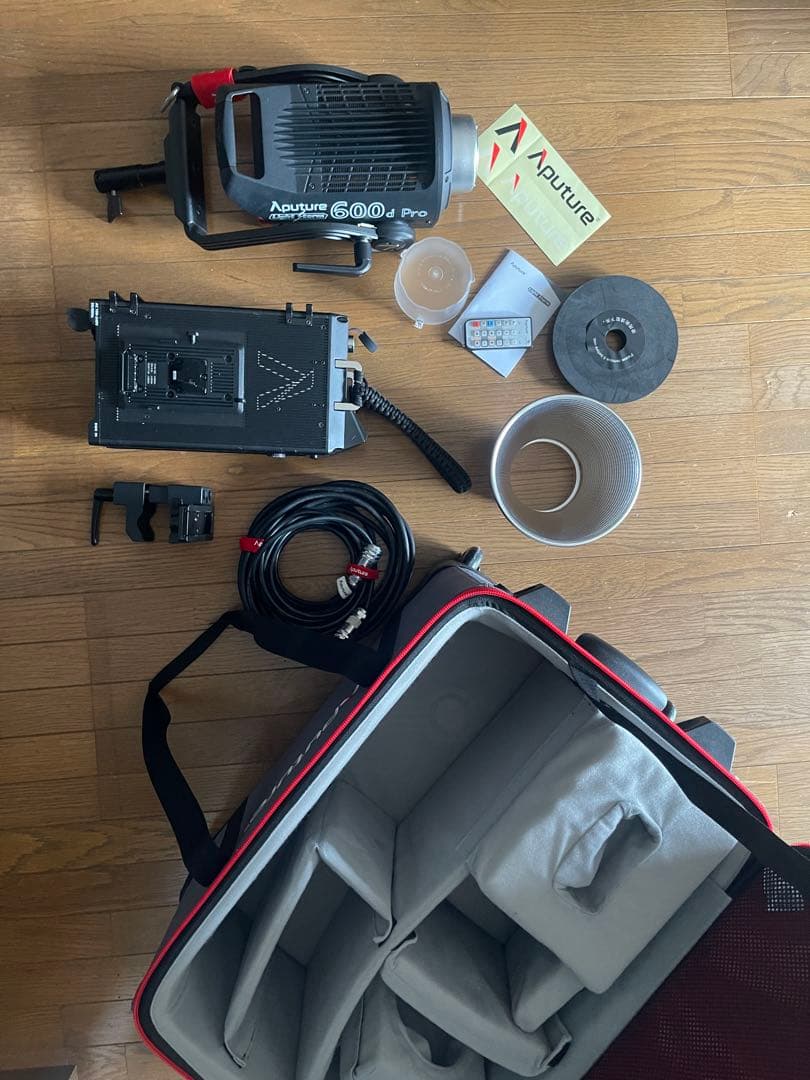 ほぼ新品 Aputure LED 600d Pro Amaran 初期不良対応