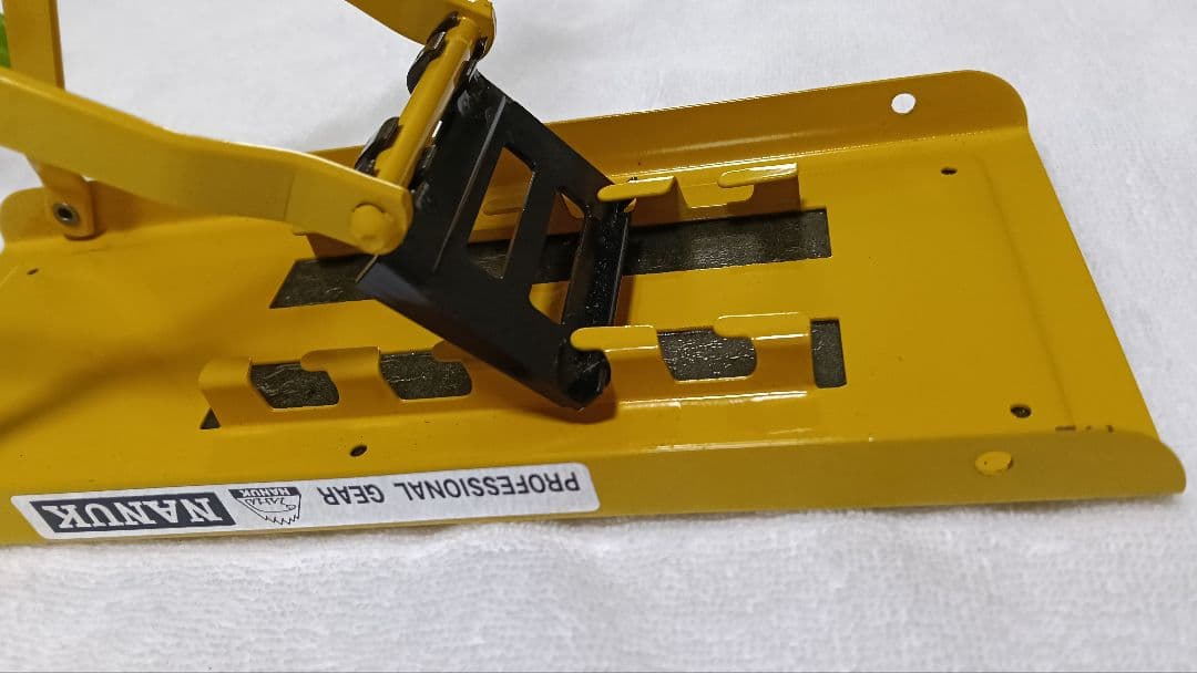 ナヌーク　NANUK 　わかさぎ　たたき台　収納袋付　電動リールセット